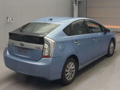 Toyota PRIUS PHV