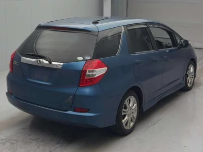 Honda FIT SHUTTLE  с аукциона в Японии