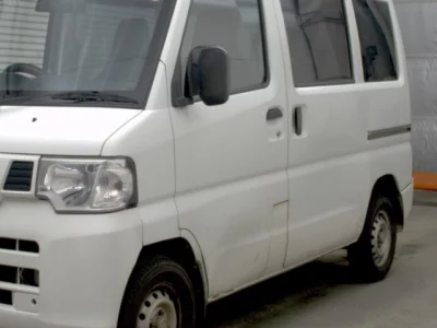Nissan CLIPPER VAN