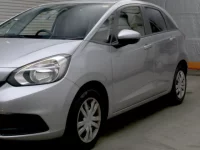 Honda FIT лот № 10019 оценка 3.5  с аукциона в Японии 3