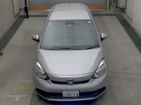 Honda FIT лот № 10047 оценка 4  с аукциона в Японии 5