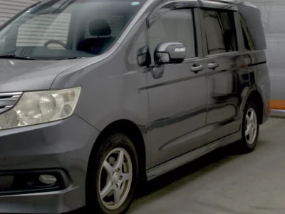 Honda STEP WAGON  с аукциона в Японии