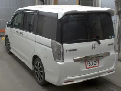 Honda STEP WAGON
