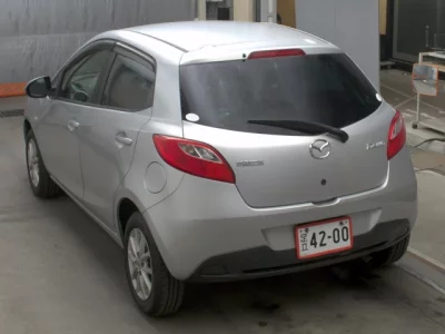 Mazda DEMIO