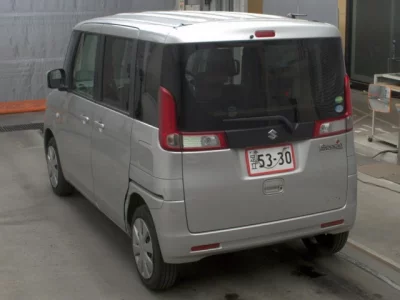 Suzuki SPACIA