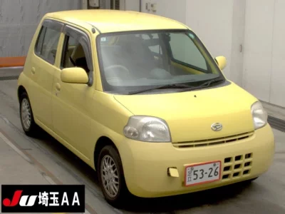 Daihatsu Esse
