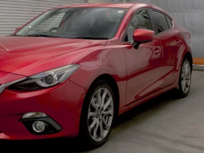 Mazda AXELA  с аукциона в Японии