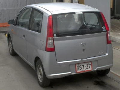 Daihatsu MIRA  с аукциона в Японии