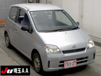 Daihatsu MIRA  с аукциона в Японии