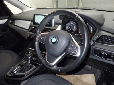 BMW 2-Series  с аукциона в Японии