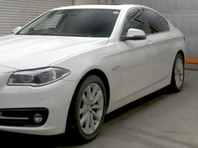 BMW 5-Series  с аукциона в Японии