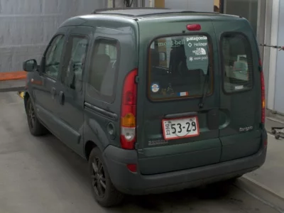 Renault KANGOO  с аукциона в Японии