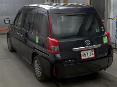 Toyota JPN TAXI  с аукциона в Японии