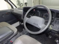 Toyota HIACE VAN лот № 2088 оценка R  с аукциона в Японии 2