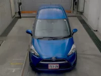 Toyota SIENTA лот № 3108 оценка 3  с аукциона в Японии 5