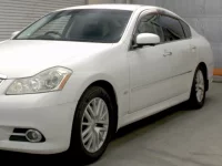 Nissan FUGA лот № 17052 оценка 3.5  с аукциона в Японии 2