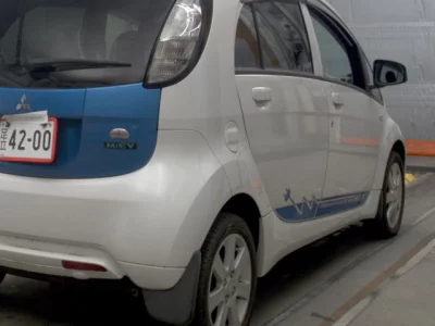 Mitsubishi I-MIEV  с аукциона в Японии