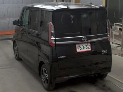 Nissan ROOX