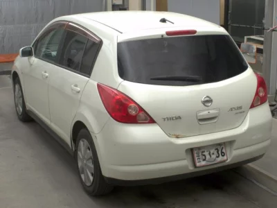 Nissan TIIDA