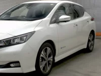 Nissan LEAF лот № 2105 оценка 4.5  с аукциона в Японии 3
