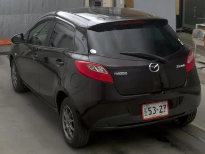 Mazda DEMIO