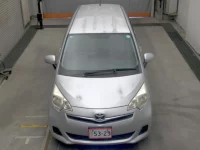 Toyota RACTIS лот № 17099 оценка 3.5  с аукциона в Японии 4