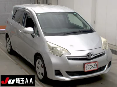Toyota RACTIS  с аукциона в Японии