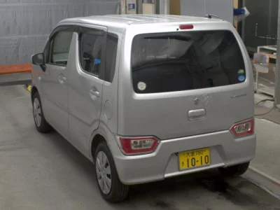Suzuki WAGON R  с аукциона в Японии
