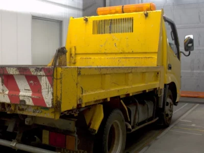 Toyota DYNA  с аукциона в Японии