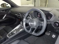 Audi TT лот № 2124 оценка 4.5  с аукциона в Японии 2