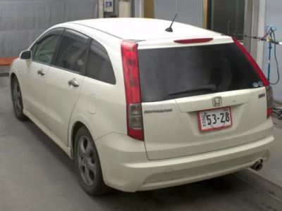 Honda STREAM  с аукциона в Японии