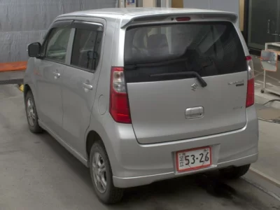 Suzuki WAGON R  с аукциона в Японии