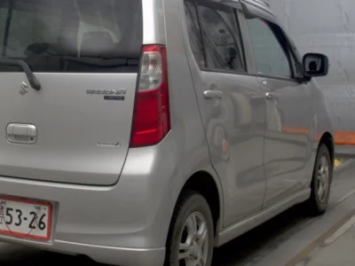 Suzuki WAGON R  с аукциона в Японии