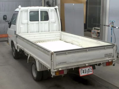Mitsubishi DELICA TRUCK  с аукциона в Японии