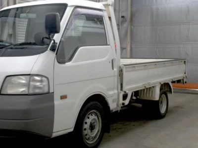 Mitsubishi DELICA TRUCK  с аукциона в Японии