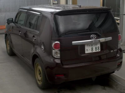 Toyota COROLLA RUMION