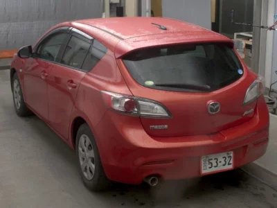 Mazda AXELA  с аукциона в Японии