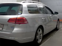 Volkswagen PASSAT VARIANT лот № 17119 оценка 3.5  с аукциона в Японии 3