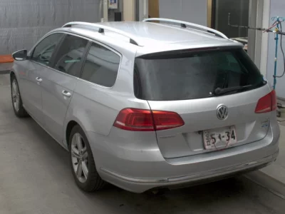 Volkswagen PASSAT VARIANT  с аукциона в Японии