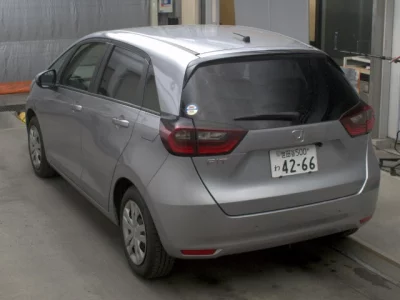 Honda FIT  с аукциона в Японии