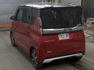 Mitsubishi eK X Space