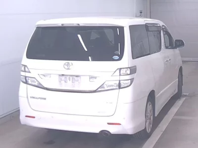 Toyota VELLFIRE  с аукциона в Японии