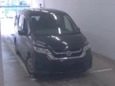 Nissan SERENA  с аукциона в Японии