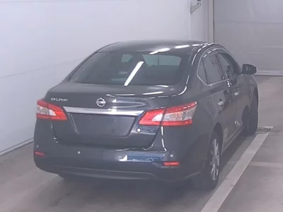 Nissan SYLPHY  с аукциона в Японии