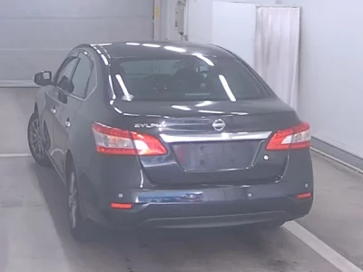 Nissan SYLPHY  с аукциона в Японии