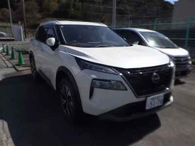 Nissan X-TRAIL  с аукциона в Японии