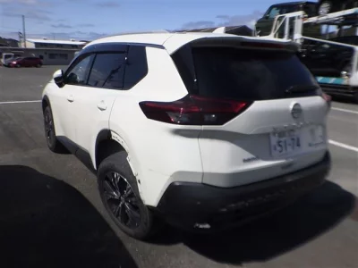 Nissan X-TRAIL  с аукциона в Японии
