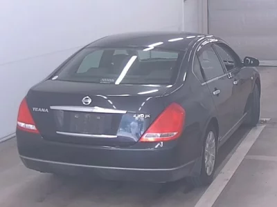 Nissan TEANA
