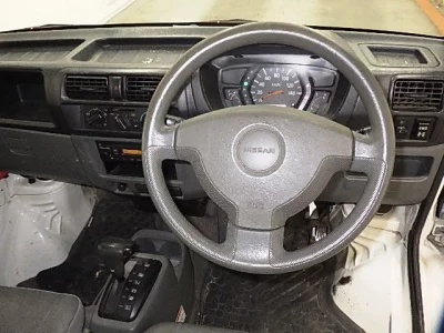 Nissan CLIPPER TRUCK