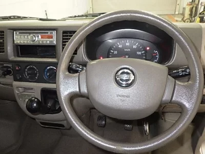 Nissan CLIPPER VAN
